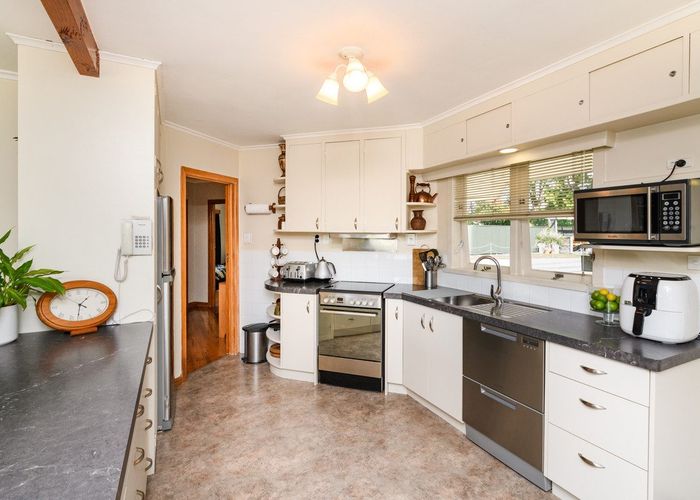  at 85 Willoughby Street, Feilding