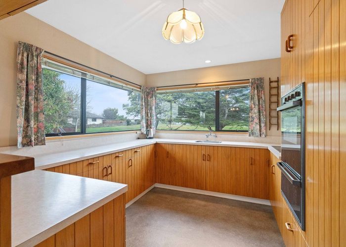  at 11 Briarmont Street, Avondale, Christchurch