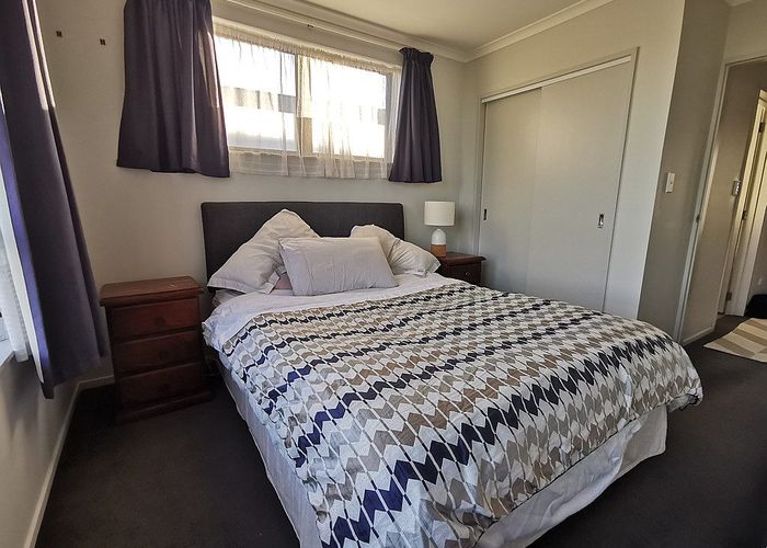  at 35 Tonuitanga Street, Weymouth, Manukau City, Auckland