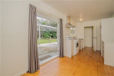  at 74 Kervil Ave, Te Atatu Peninsula, Waitakere City, Auckland