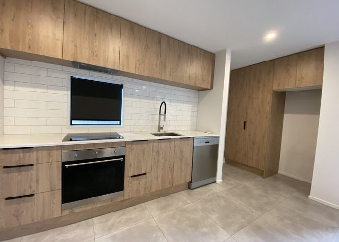  at 2/303  Hereford Street, City Centre, Christchurch City, Canterbury
