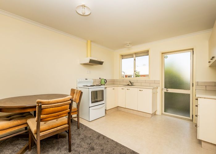  at 2/21 Preston Street, West End, Timaru