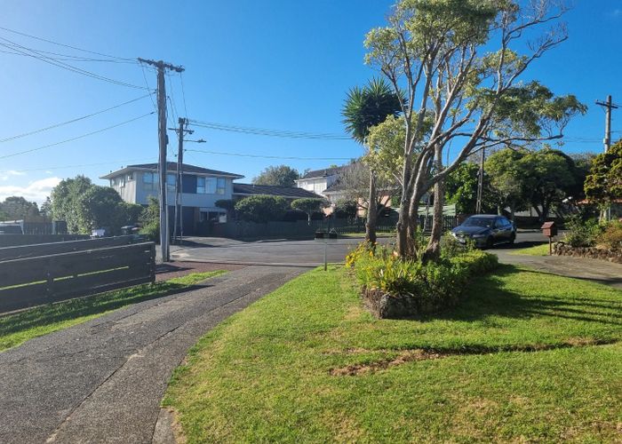  at 1/8 Lindsay Place, Hillsborough, Auckland City, Auckland