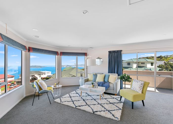  at 5 Tamworth Crescent, Newlands, Wellington