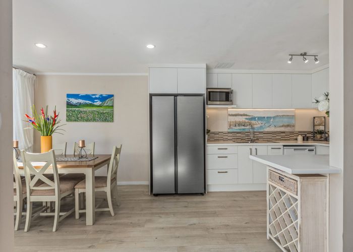  at 1/61 Birkdale Road, Birkdale, Auckland