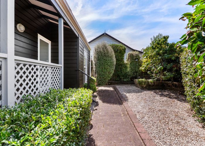  at 6/110 Norman Lesser Drive, Saint Johns, Auckland City, Auckland