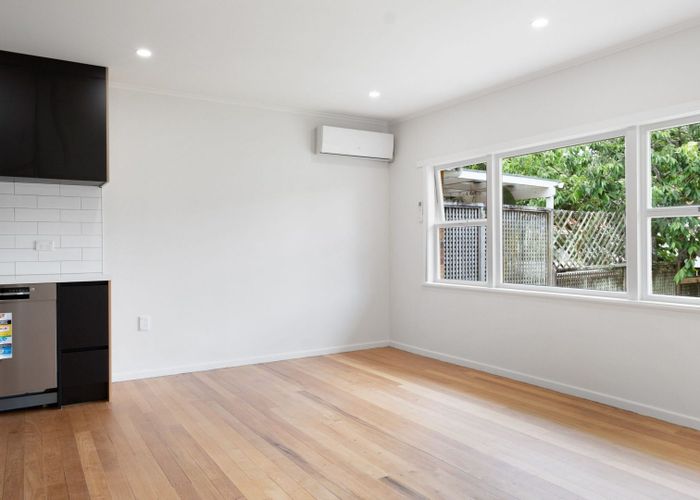  at 5/37 Tawera Road, Greenlane, Auckland