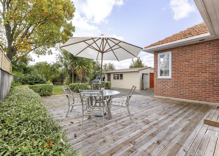  at 54 Savage Crescent, West End, Palmerston North