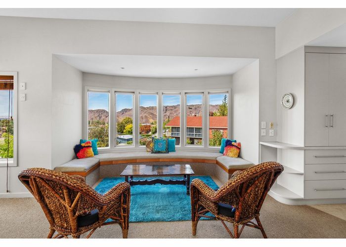  at 16 Aronui Road, Bridge Hill, Alexandra
