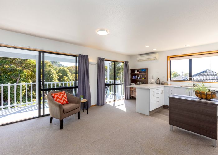  at 2/32 Taupata Street, Redcliffs, Christchurch