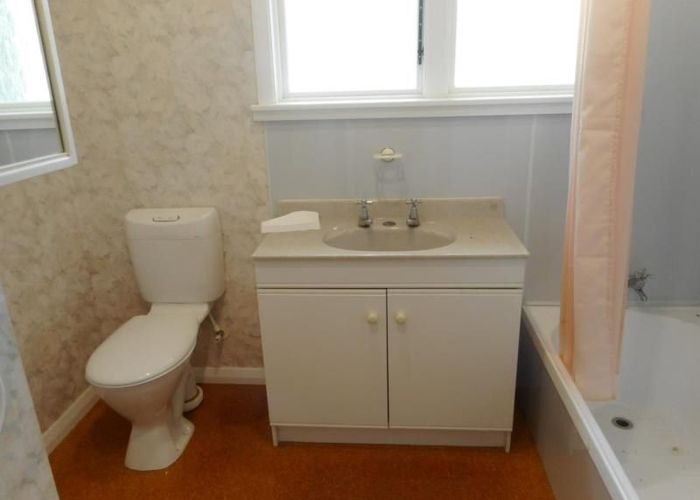  at 62 Tannadyce Street, Strathmore Park, Wellington