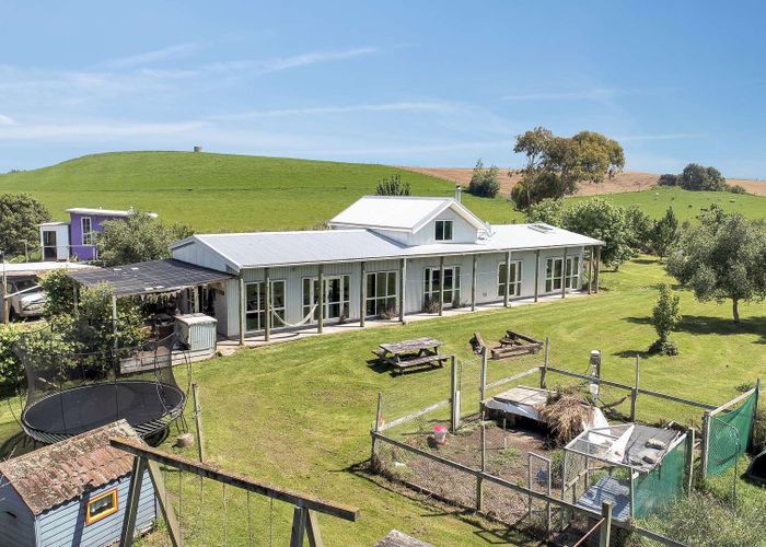  at 400 State Highway 3, Kaitoke, Whanganui