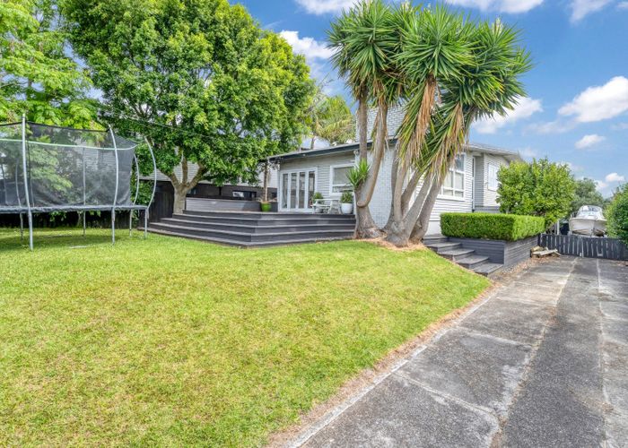  at 11 Swan Crescent, Pakuranga, Manukau City, Auckland