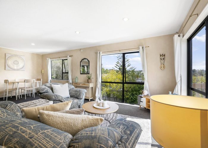 at 3/75 Stanley Road, Glenfield, North Shore City, Auckland