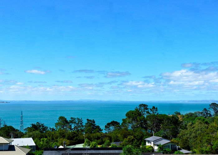  at 3 Gill Crescent, Blockhouse Bay, Auckland City, Auckland