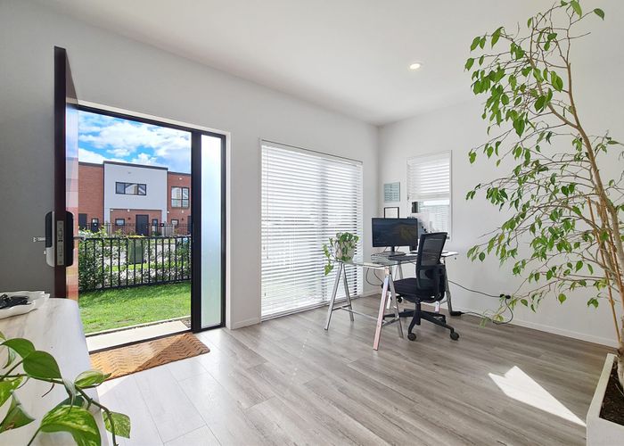  at 14 Hearth Street, Flat Bush, Auckland