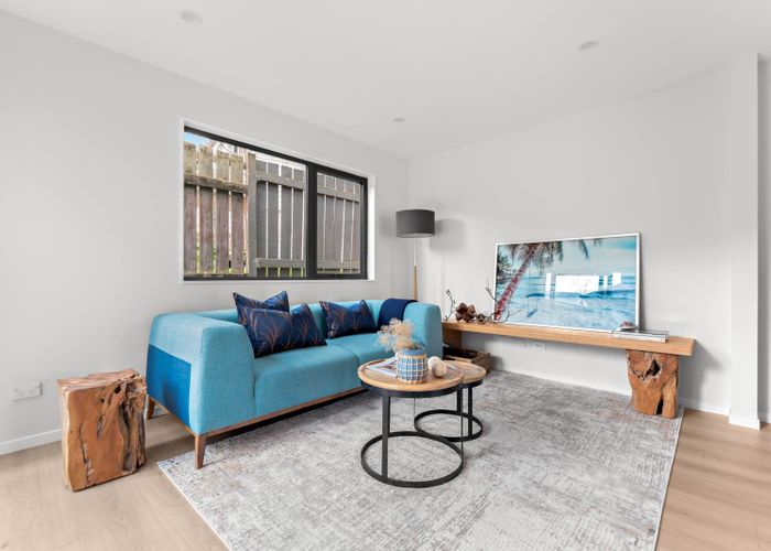  at 58E Fitzherbert Avenue, West Harbour, Waitakere City, Auckland