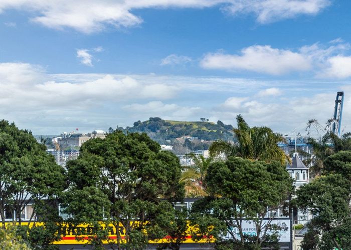  at 1B/4 Fleet Street, Devonport, North Shore City, Auckland