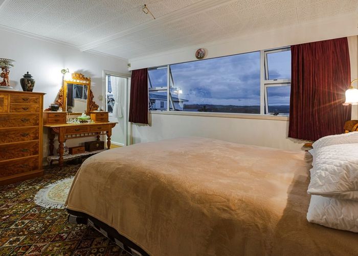 For rent 107A Pah Road, Cockle Bay, Manukau City, Auckland homes.co.nz