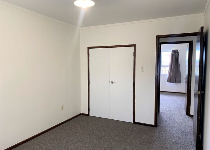  at 1/27 Mataroa Road, Mount Wellington, Auckland City, Auckland