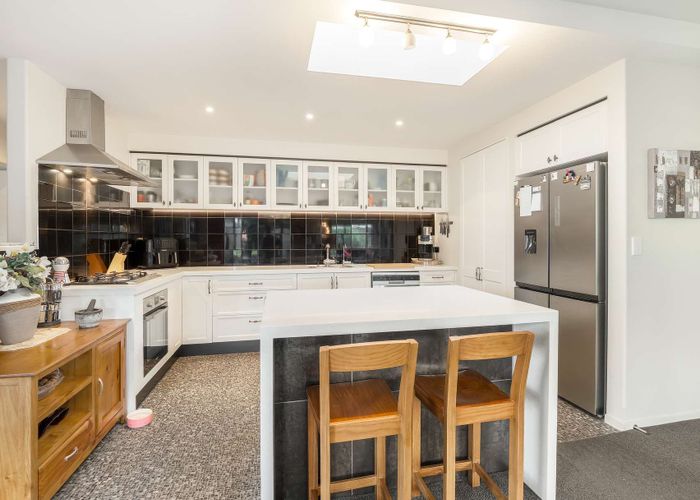  at 1 Penbury Close Huntingdon, Huntingdon, Ashburton, Canterbury