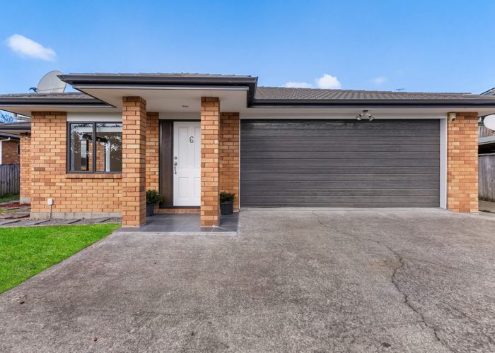  at 6 Exotic Place, Massey, Auckland