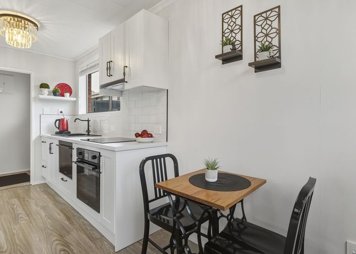  at 39 Rutherford Street, Caversham, Dunedin, Otago