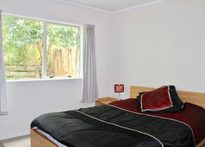  at 39b Lancaster Road, Beach Haven, North Shore City, Auckland