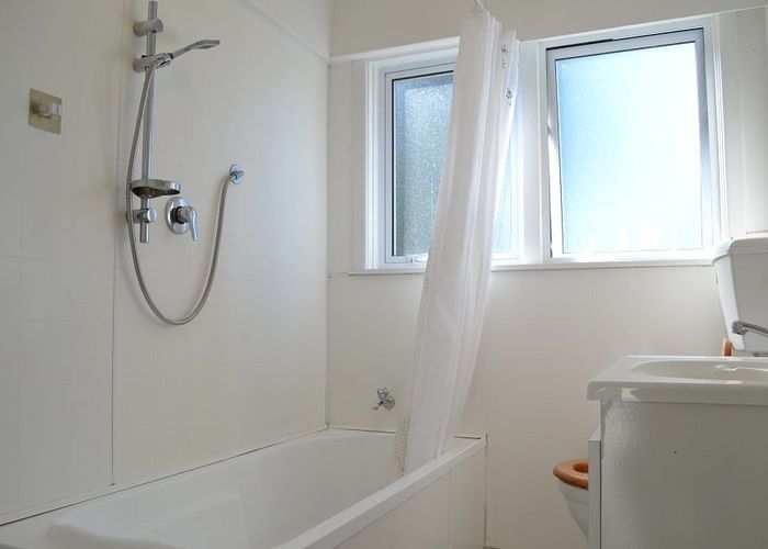  at 2 Saville Row, Johnsonville, Wellington