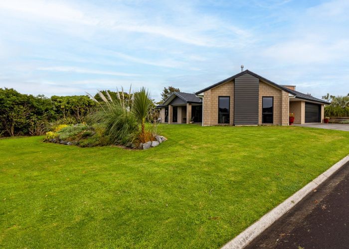  at 1A Links Drive, Waiwhakaiho, New Plymouth