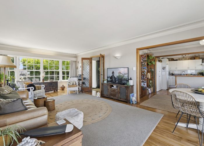  at 1/96 Bradbury Road, Highland Park, Manukau City, Auckland