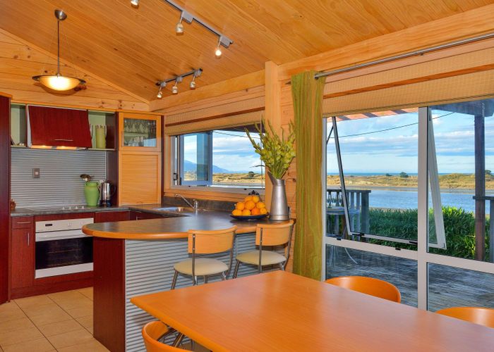  at 175B Mahia East Coast Road, Māhia