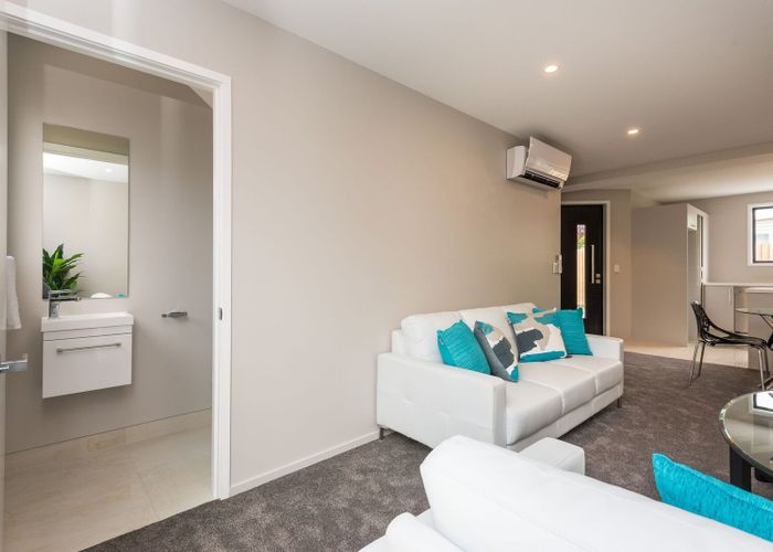  at 2/16 Grants Road, Papanui, Christchurch City, Canterbury