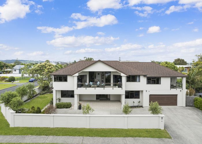  at 6A EALING CRES, Beachlands, Auckland