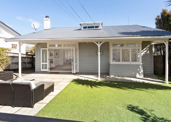  at 17 Henry Street, Avondale, Auckland