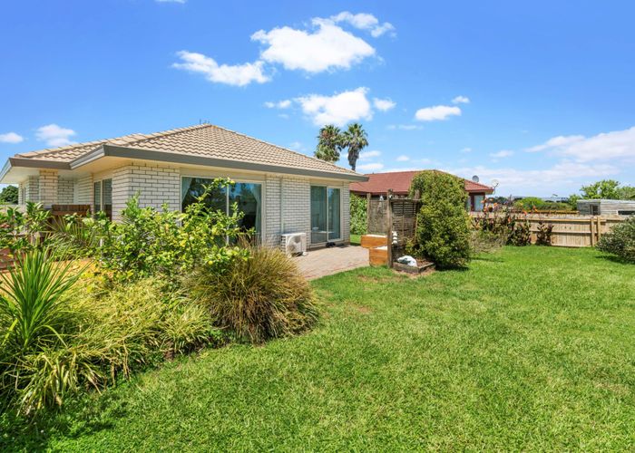  at 41 Davington Way, Burswood, Auckland