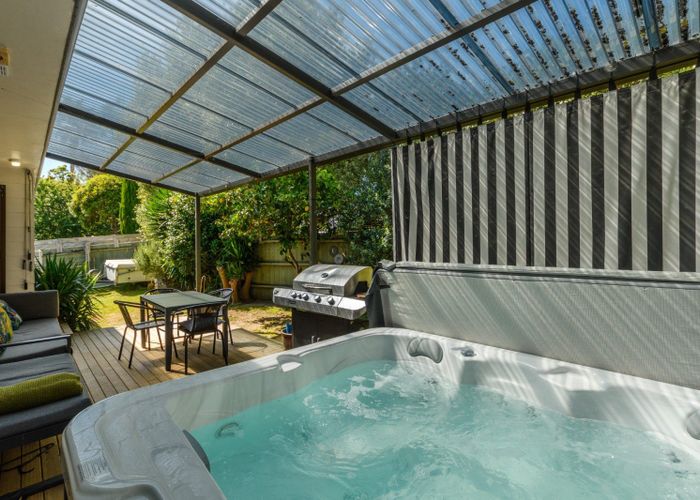  at 57 Welcome Bay Road, Welcome Bay, Tauranga