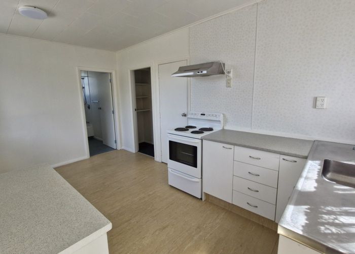  at 40 Parenga Street, Wainuiomata, Lower Hutt, Wellington
