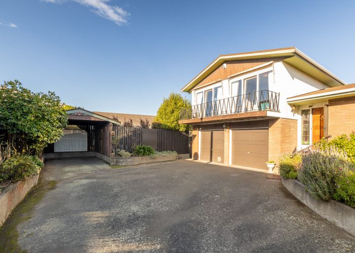  at 18 Delaware Crescent, Russley, Christchurch City, Canterbury