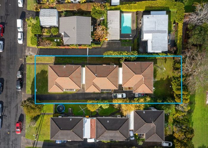  at 11 Waitemata Road, Hauraki, North Shore City, Auckland