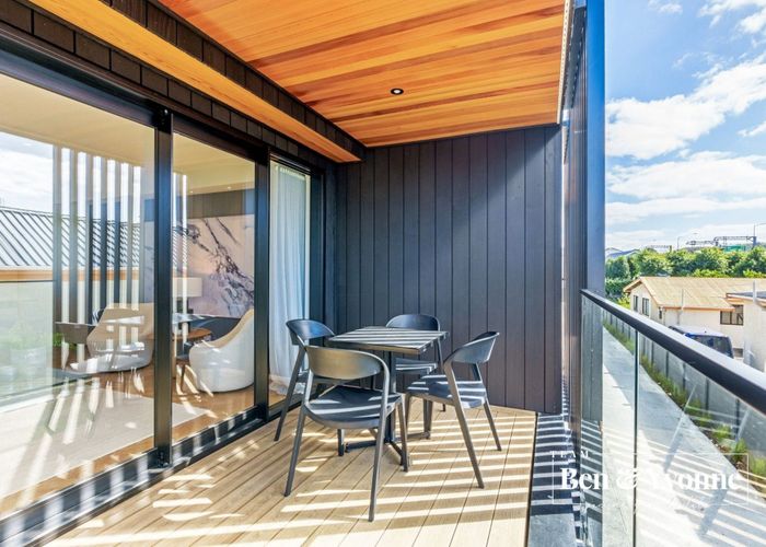  at 1/16 Mapau Road, Greenlane, Auckland City, Auckland