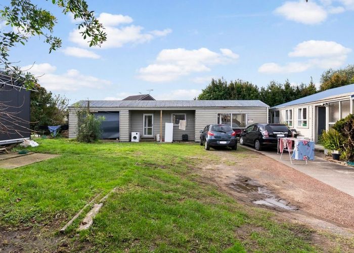  at 27 Belmont Terrace, Milford, North Shore City, Auckland