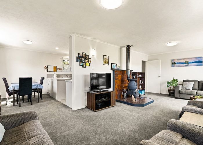  at 33 Walton Park Avenue, Fairfield, Dunedin, Otago