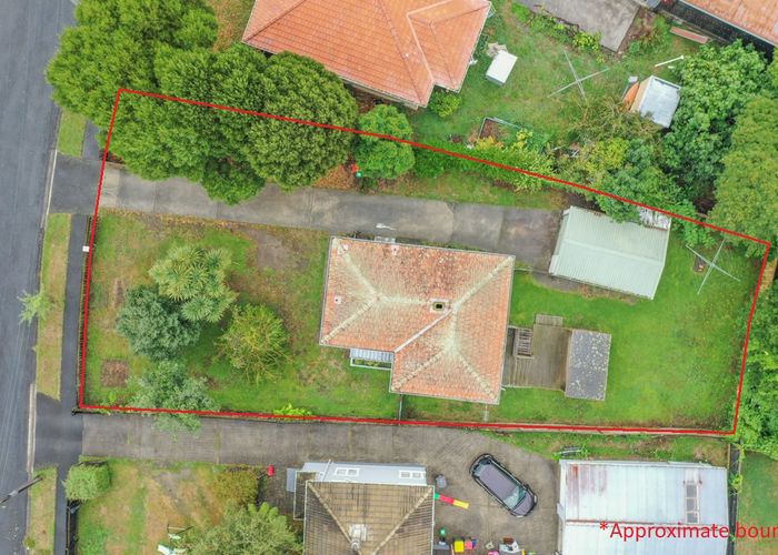  at 54 Churchill Avenue, Maeroa, Hamilton