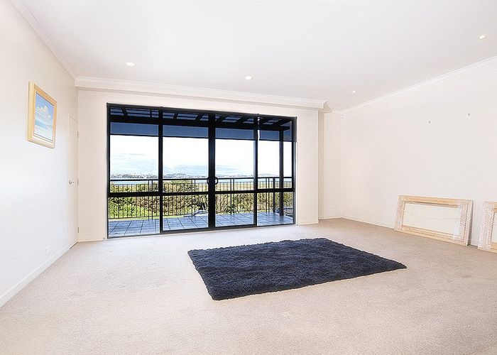 at 18 Provence Esplande, Te Atatu Peninsula, Waitakere City, Auckland