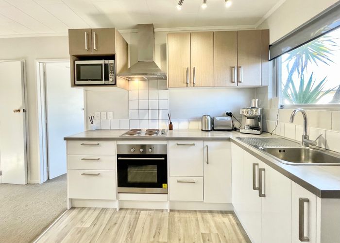  at 2/3 Kirkpatrick Place, Papamoa Beach, Papamoa