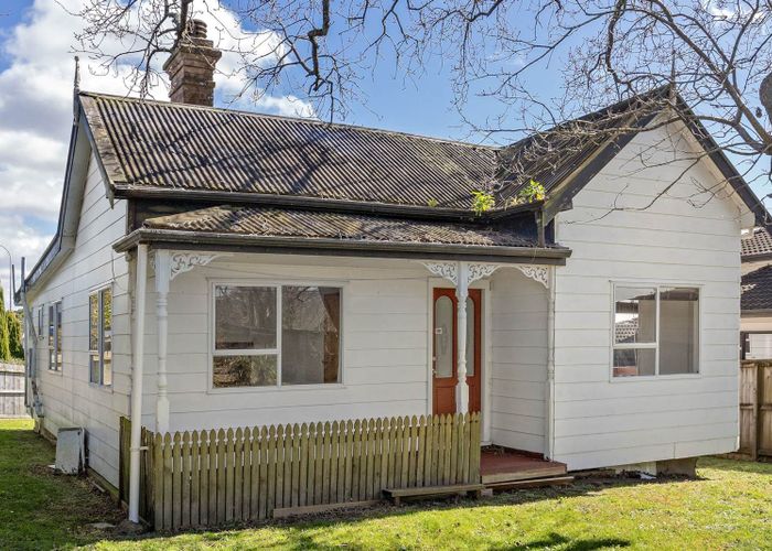  at 1/113 Mokoia Road, Birkenhead, North Shore City, Auckland