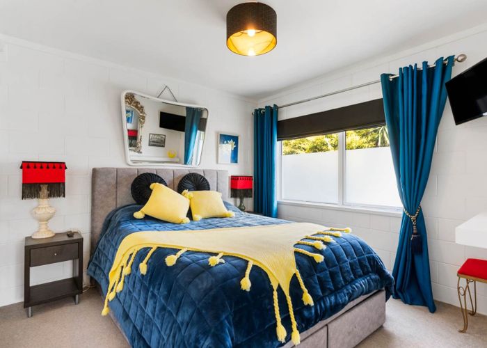  at 2/14 Argyle Street, Herne Bay, Auckland City, Auckland