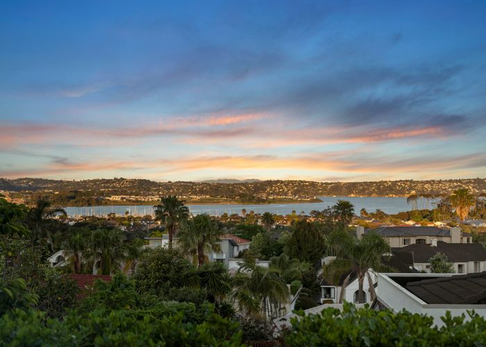  at 94 Picasso Drive, West Harbour, Waitakere City, Auckland