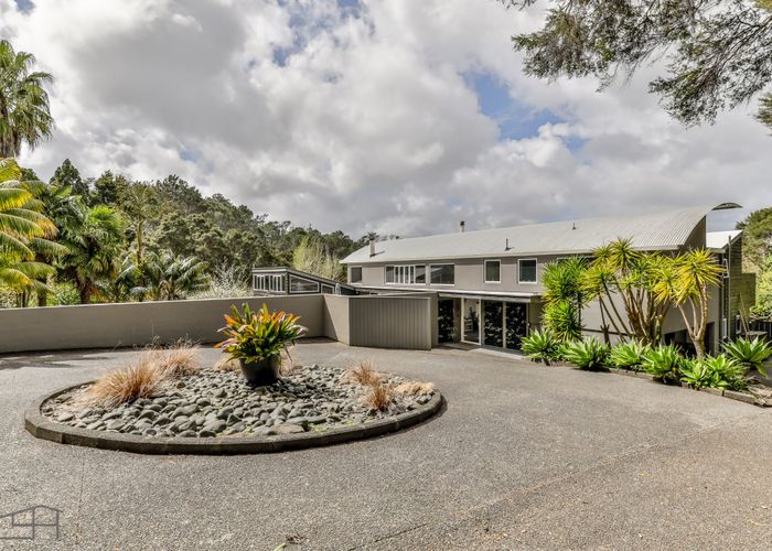  at 180 Forest Hill Road, Waiatarua, Auckland